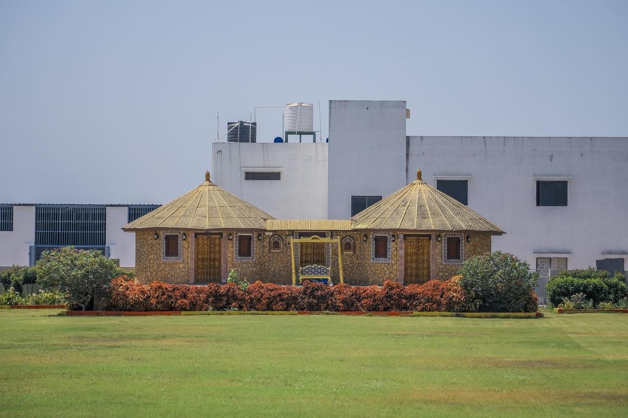 Regenta Central Somnath, Bhalpara Экстерьер фото